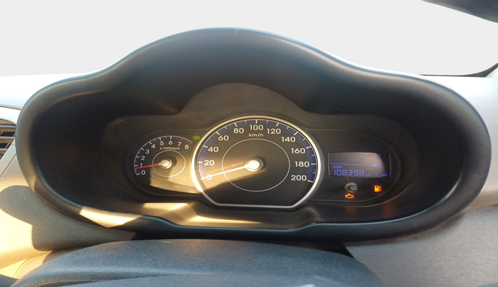 2011 Hyundai i10 MAGNA 1.2, Petrol, Manual, 1,08,398 km, interior