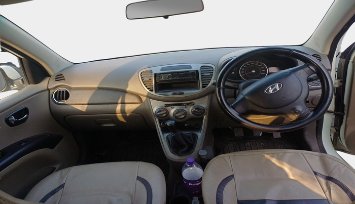2011 Hyundai i10 MAGNA 1.2, Petrol, Manual, 1,08,398 km, interior