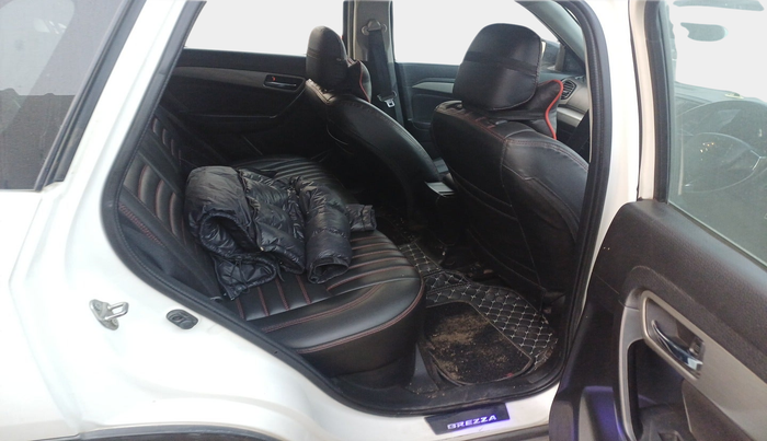 2018 Maruti Vitara Brezza ZDI, Diesel, Manual, 66,846 km, interior