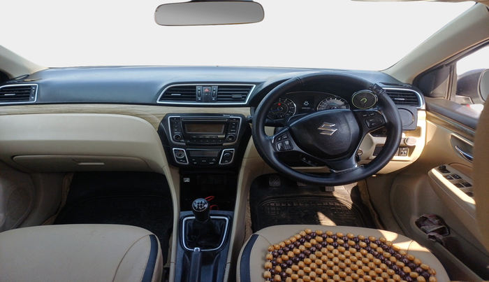 2020 Maruti Ciaz DELTA 1.5 SHVS MT PETROL, Petrol, Manual, 71,819 km, interior