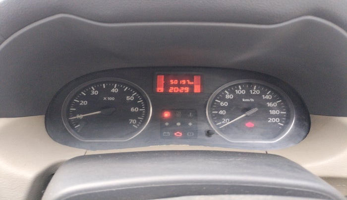 2014 Nissan Terrano XV D THP 110 PS, Diesel, Manual, 50,197 km, interior