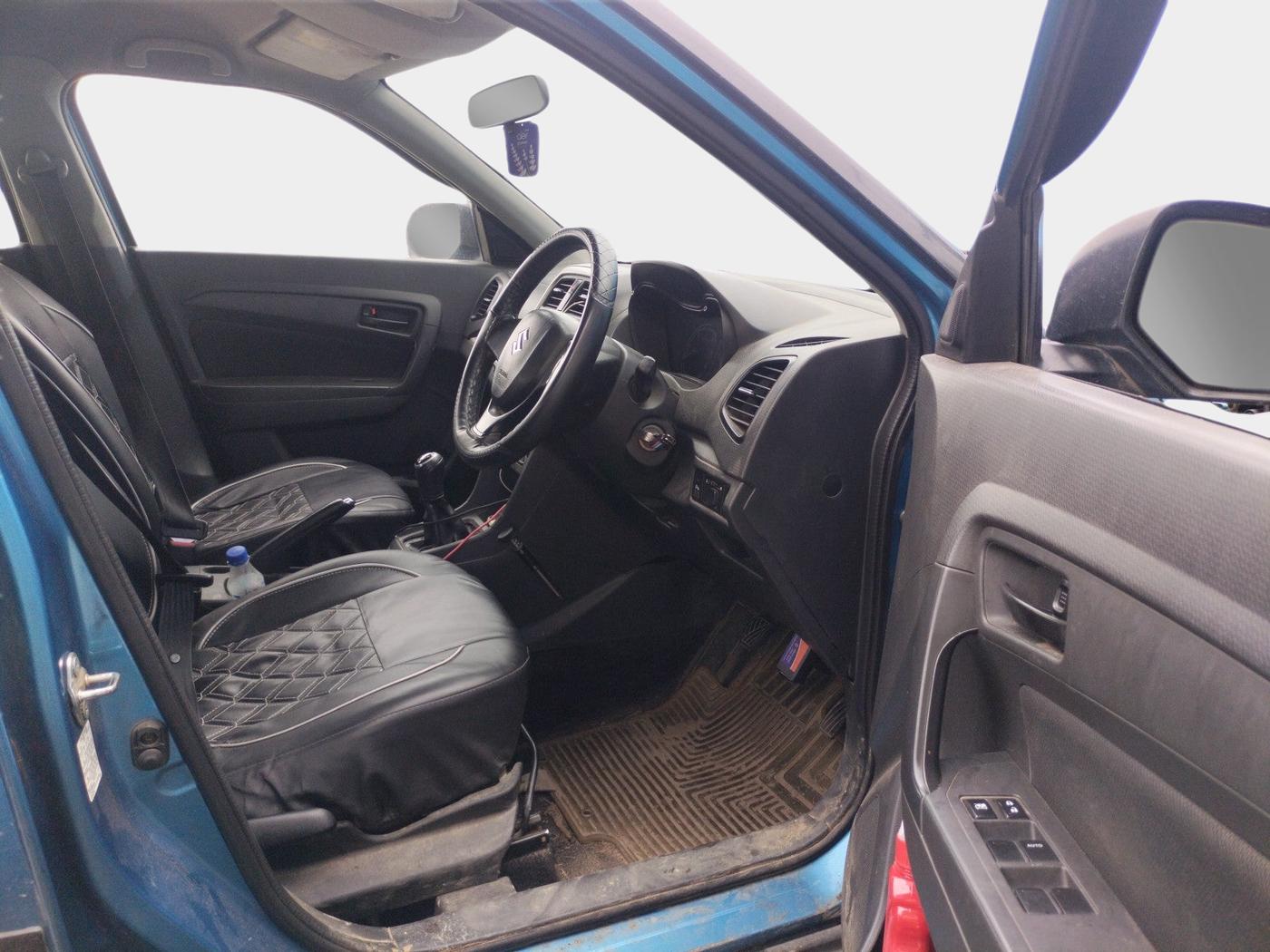 2016 Maruti Vitara Brezza VDI (O), Diesel, Manual, 99,725 km, interior