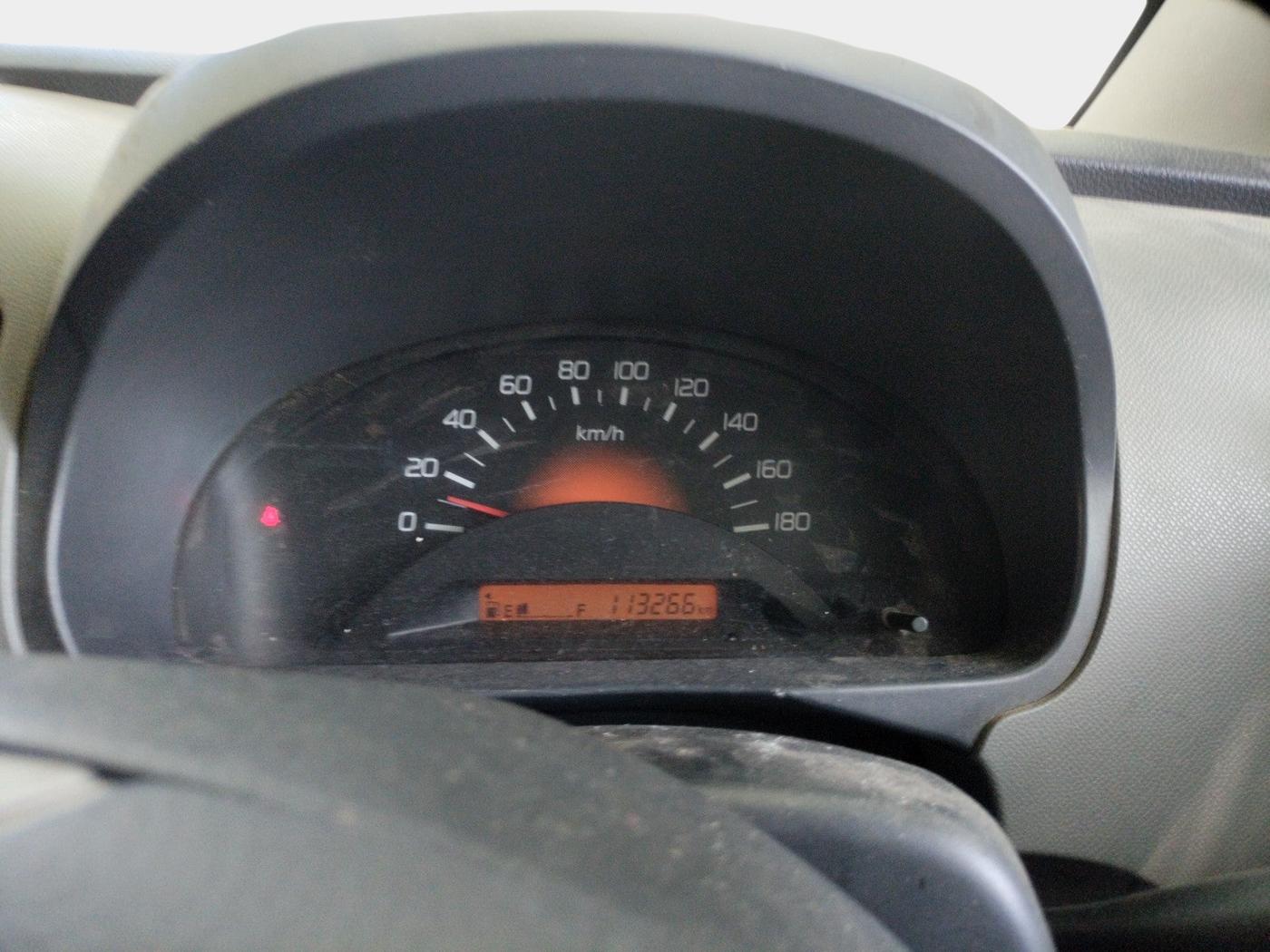 2011 Maruti Wagon R 1.0 LXI, Petrol, Manual, 1,13,266 km, interior