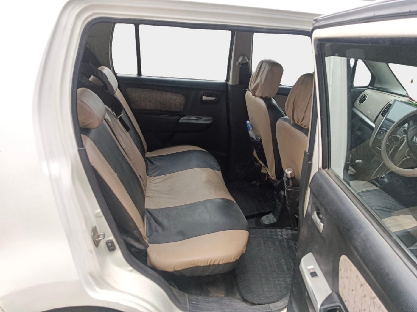 2016 Maruti Wagon R 1.0 VXI, Petrol, Manual, 1,22,989 km, interior