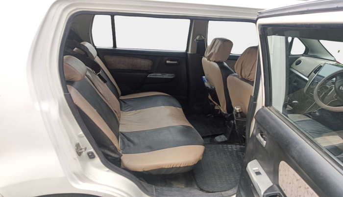 2016 Maruti Wagon R 1.0 VXI, Petrol, Manual, 1,22,989 km, interior