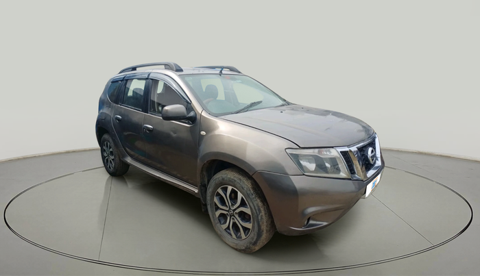 2014 Nissan Terrano XL (D), Diesel, Manual, 1,22,765 km, exterior