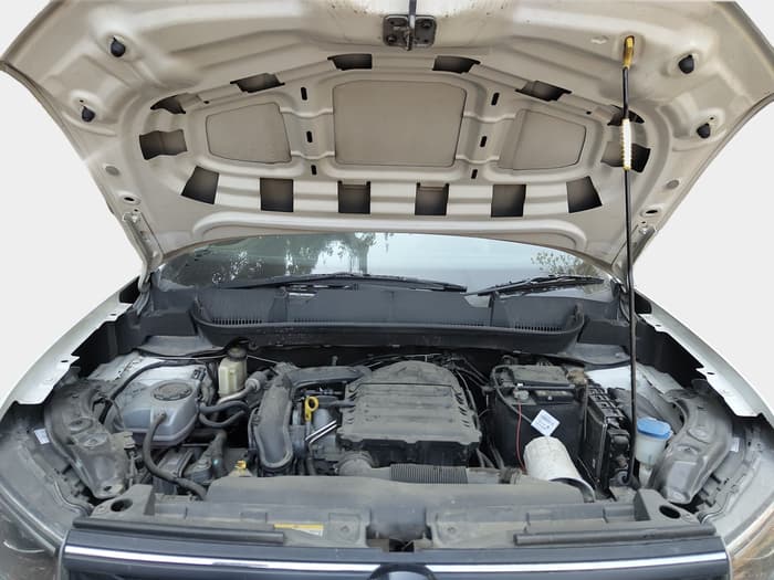 2022 Volkswagen TAIGUN TOPLINE 1.0 TSI MT, Petrol, Manual, 27,090 km, exterior