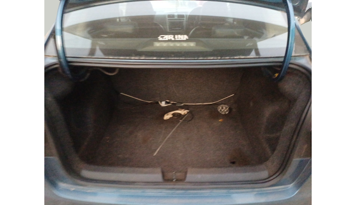 2016 Volkswagen Ameo HIGHLINE1.2L, Petrol, Manual, 63,972 km, exterior