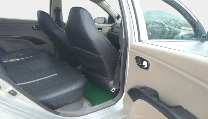 2013 Hyundai i10 SPORTZ 1.2, Petrol, Manual, 1,34,275 km, interior