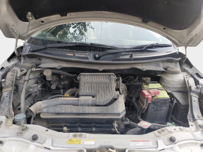2017 Maruti Swift LXI, Petrol, Manual, 1,44,965 km, exterior