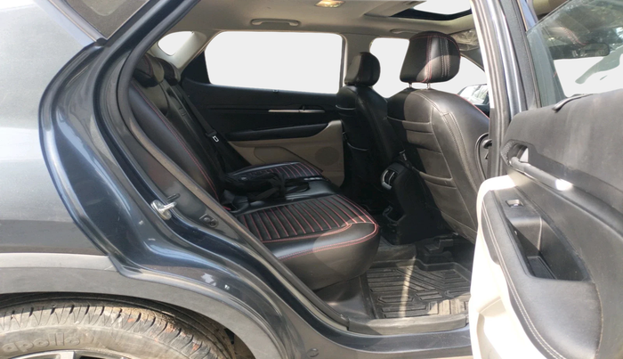 2023 KIA SONET HTX 1.0 IMT, Petrol, Manual, 25,929 km, interior