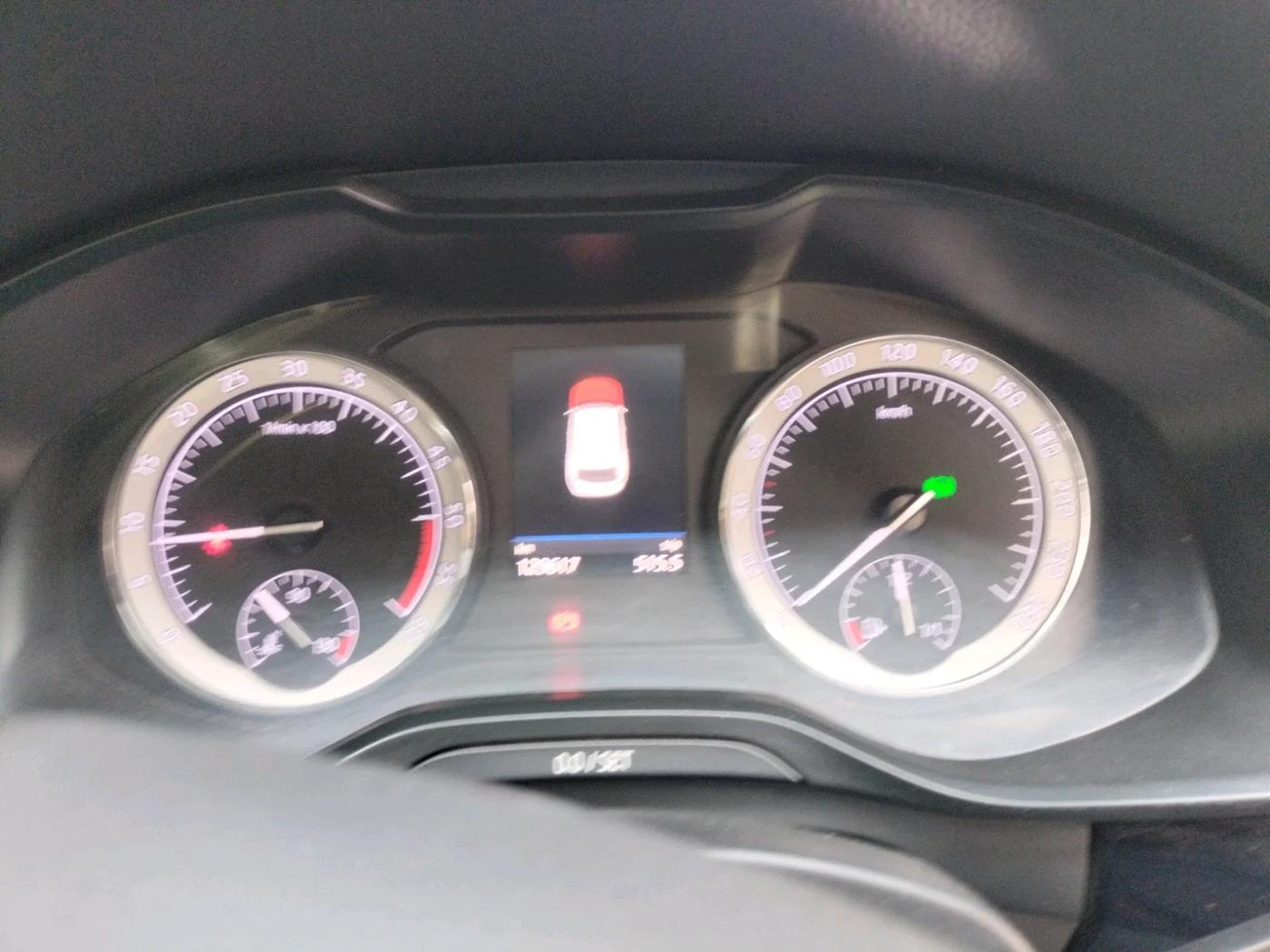 2017 Skoda Kodiaq STYLE 2.0 TDI 4X4 AT, Diesel, Automatic, 1,30,000 km, interior