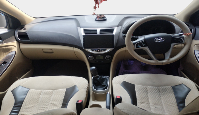 2012 Hyundai Verna FLUIDIC 1.6 VTVT SX, Petrol, Manual, 94,418 km, interior