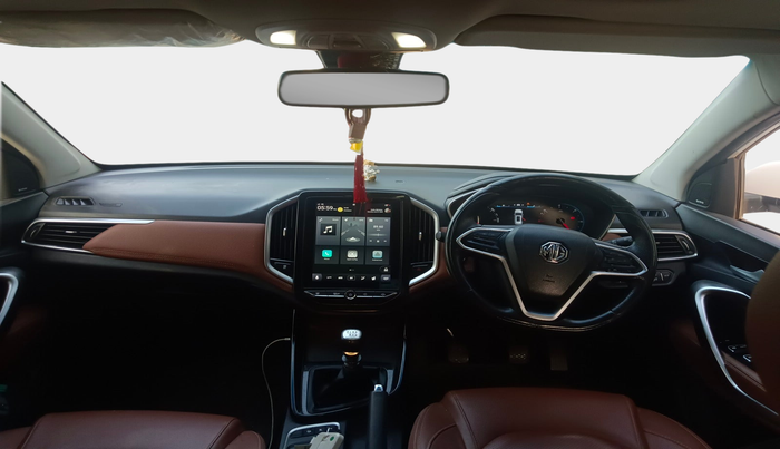 2022 MG HECTOR PLUS SHARP 2.0 DIESEL TURBO MT 6-STR, Diesel, Manual, 44,673 km, interior