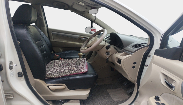2014 Maruti Ertiga VDI, Diesel, Manual, 1,22,702 km, interior