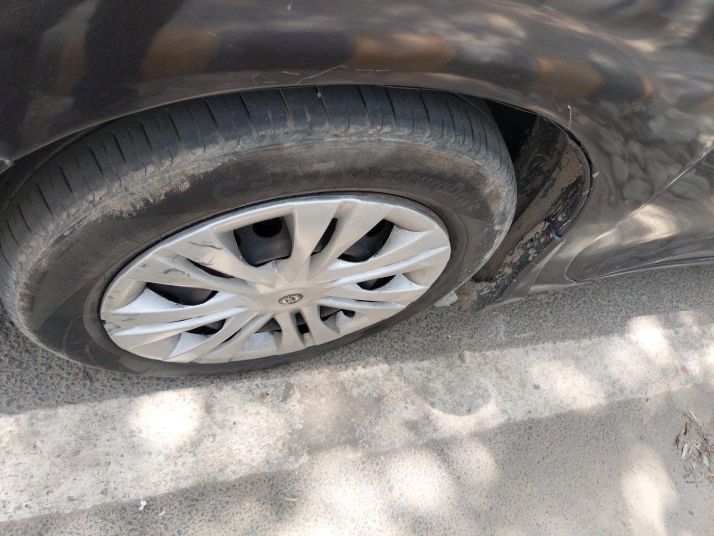 2015 Honda City 1.5L I-DTEC SV, Diesel, Manual, 1,18,214 km, tyre