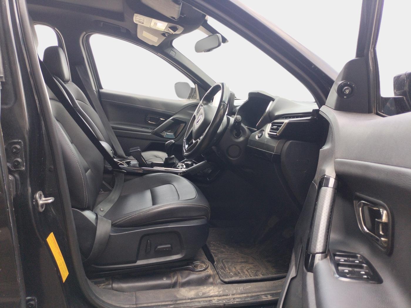 2022 Tata Harrier XZ PLUS 2.0L DARK EDITION, Diesel, Manual, 80,694 km, interior