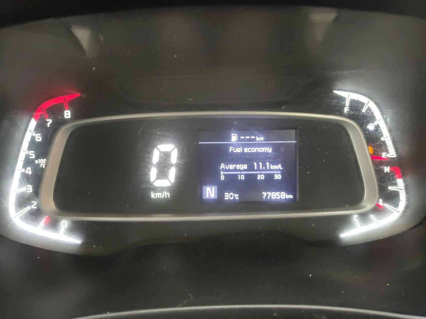 2020 KIA SONET HTX 1.0 IMT, Petrol, Manual, 77,858 km, interior