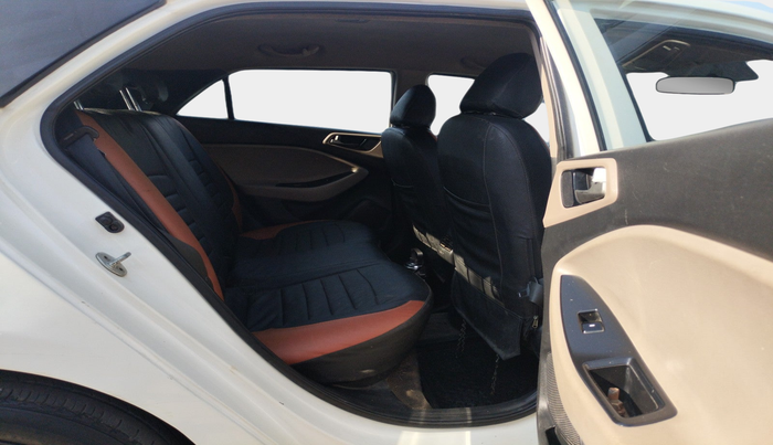 2016 Hyundai Elite i20 ASTA 1.4 CRDI (O), Diesel, Manual, 1,31,352 km, interior