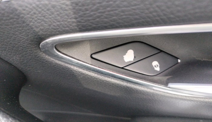 2018 Mercedes Benz E Class E 220 D, Diesel, Automatic, 1,17,208 km, interior