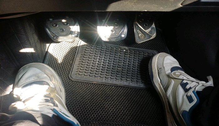 2016 Hyundai i20 Active 1.2 SX, Petrol, Manual, 81,015 km, interior