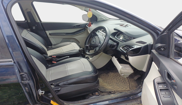 2023 Tata TIGOR XZ CNG, Petrol, Manual, 24,013 km, interior