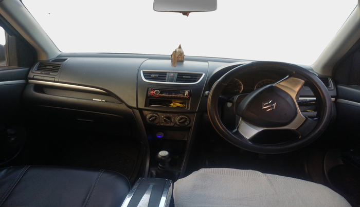 2013 Maruti Swift VXI, Petrol, Manual, 1,63,320 km, interior