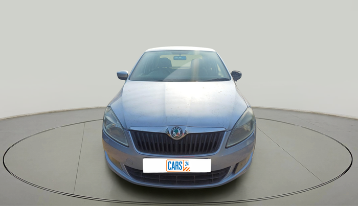2013 Skoda Rapid ELEGANCE 1.6 TDI CR MT, Diesel, Manual, 1,04,923 km, exterior