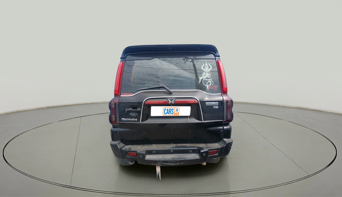 2016 Mahindra Scorpio S10, Diesel, Manual, 88,080 km, exterior