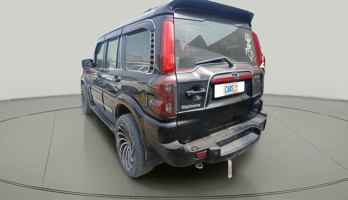 2016 Mahindra Scorpio S10, Diesel, Manual, 88,080 km, exterior