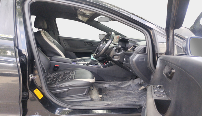 2023 Tata ALTROZ XZ PLUS PETROL DARK EDITION, Petrol, Manual, 30,266 km, interior