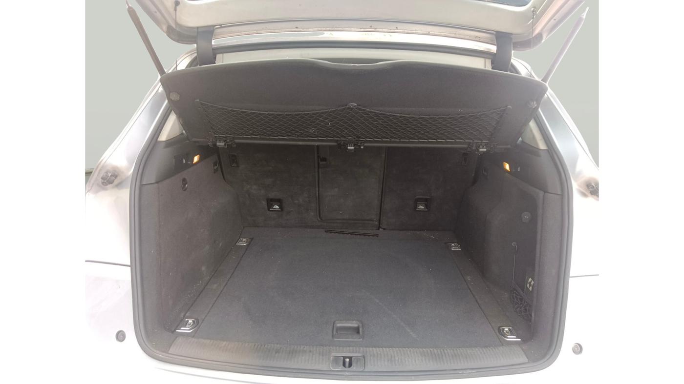 2015 Audi Q5 2.0 TDI PREMIUM PLUS, Diesel, Automatic, 1,36,584 km, exterior