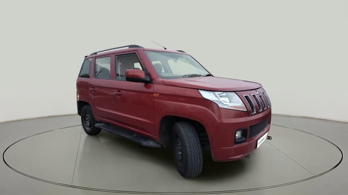 2016 Mahindra TUV300 T6 PLUS, Diesel, Manual, 1,44,750 km, exterior