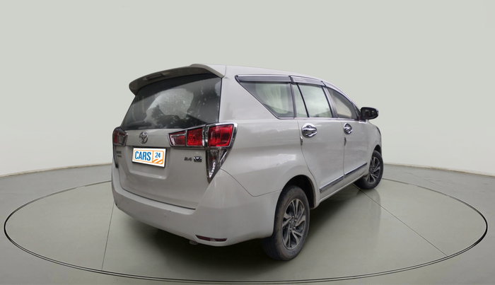 2019 Toyota Innova Crysta 2.4 VX 8 STR, Diesel, Manual, 1,25,869 km, exterior