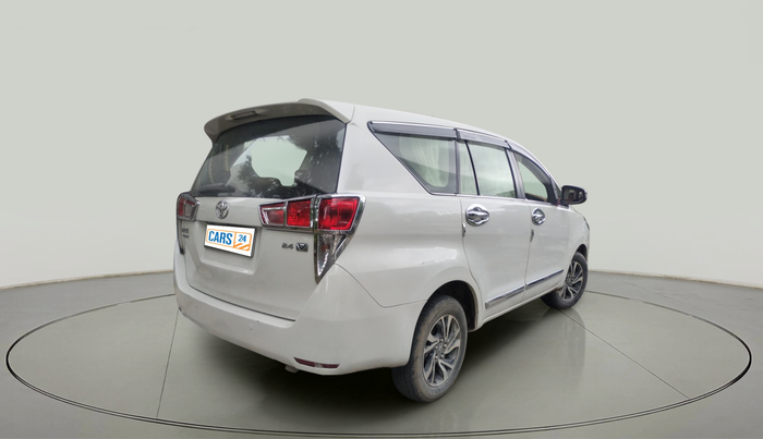 2019 Toyota Innova Crysta 2.4 VX 8 STR, Diesel, Manual, 1,25,869 km, exterior