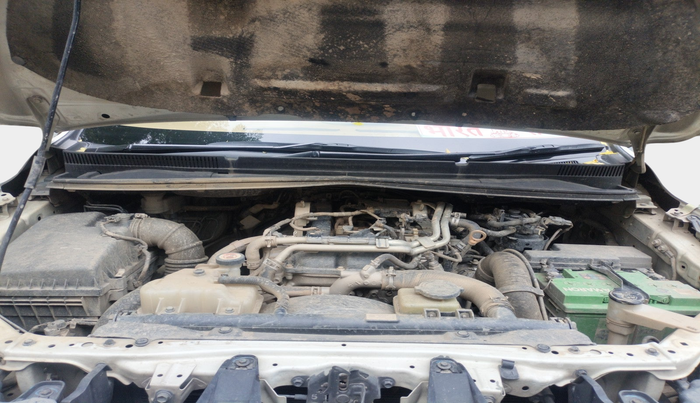 2019 Toyota Innova Crysta 2.4 VX 8 STR, Diesel, Manual, 1,25,869 km, exterior