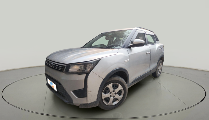 2019 Mahindra XUV300 W6 1.5 DIESEL, Diesel, Manual, 62,462 km, exterior