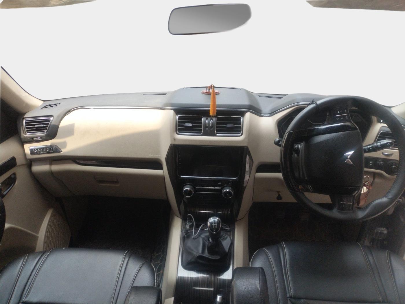 2024 Mahindra SCORPIO CLASSIC S11 7STR, Diesel, Manual, 21,233 km, interior