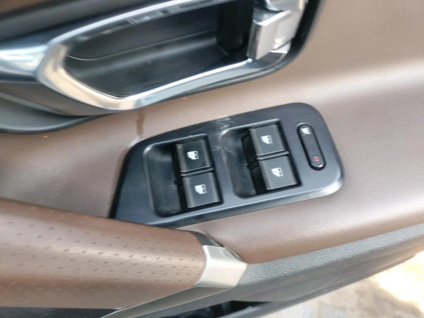 2020 Tata Harrier XZ PLUS 2.0L, Diesel, Manual, 50,669 km, interior