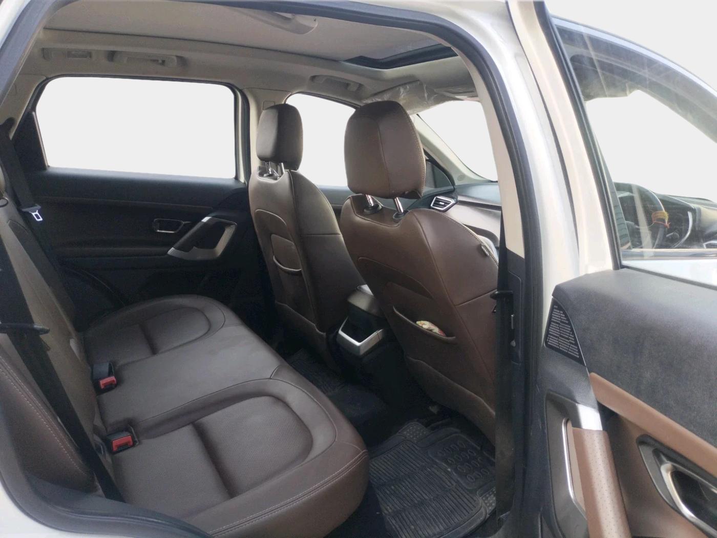 2020 Tata Harrier XZ PLUS 2.0L, Diesel, Manual, 50,669 km, interior
