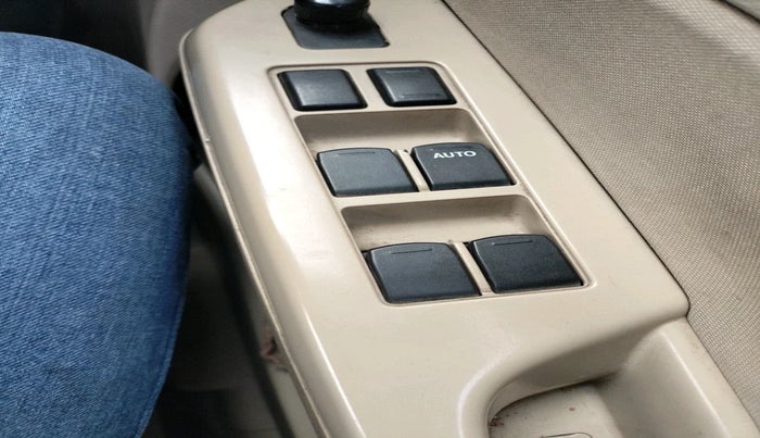 2013 Maruti Swift Dzire VXI, Petrol, Manual, 81,808 km, interior