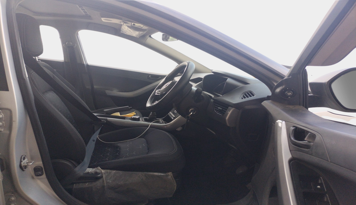 2021 Tata NEXON XM SUNROOF PETROL, Petrol, Manual, 31,360 km, interior