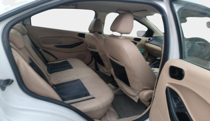 2017 Ford Figo Aspire TITANIUM 1.2 PETROL, Petrol, Manual, 1,06,535 km, interior