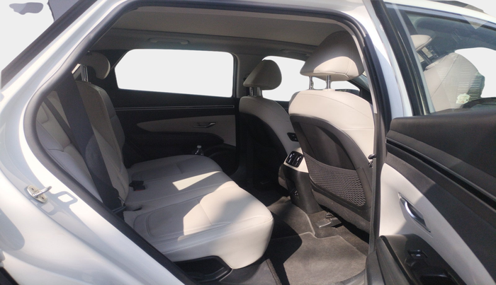 2022 Hyundai Tucson SIGNATURE 2.0 AT PETROL, Petrol, Automatic, 47,147 km, interior