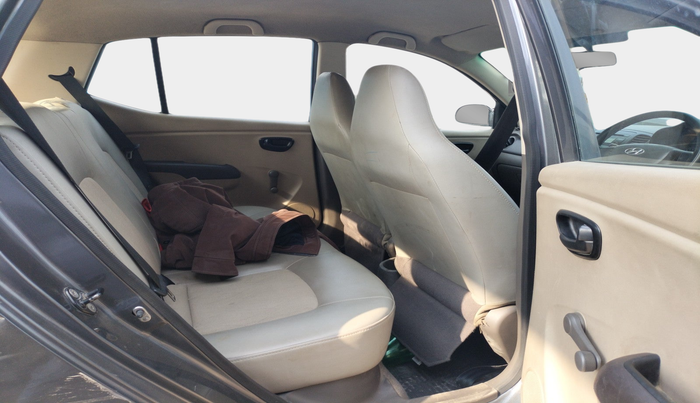 2010 Hyundai i10 ERA 1.1, Petrol, Manual, 83,302 km, interior