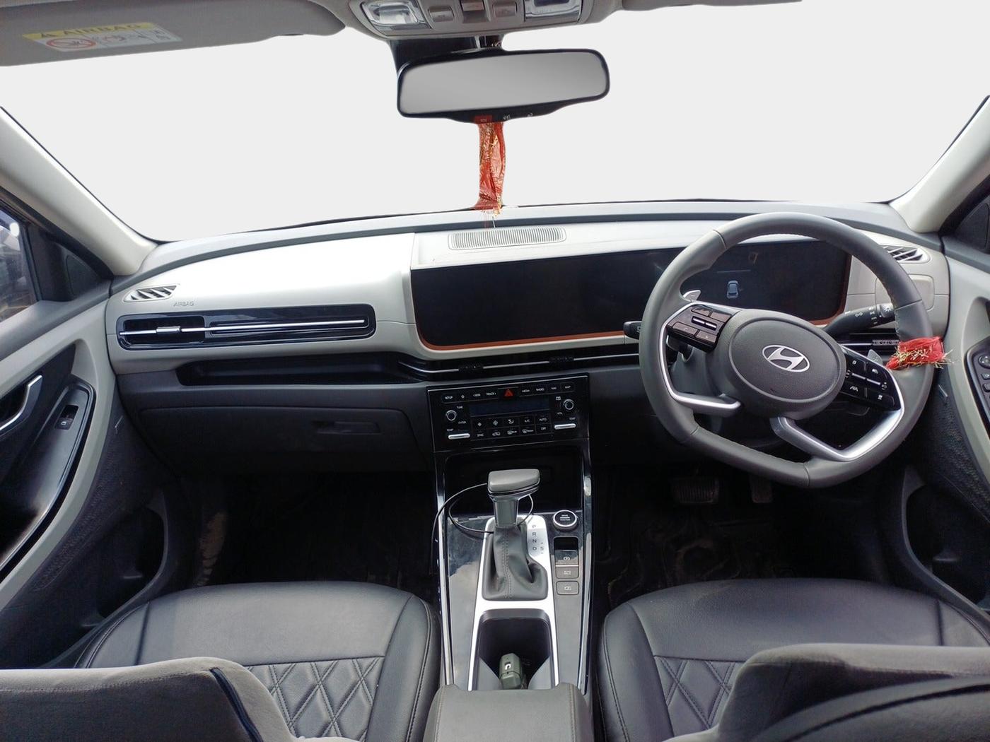 2024 Hyundai Creta SX TECH 1.5 PETROL iVT, Petrol, Automatic, 31,158 km, interior