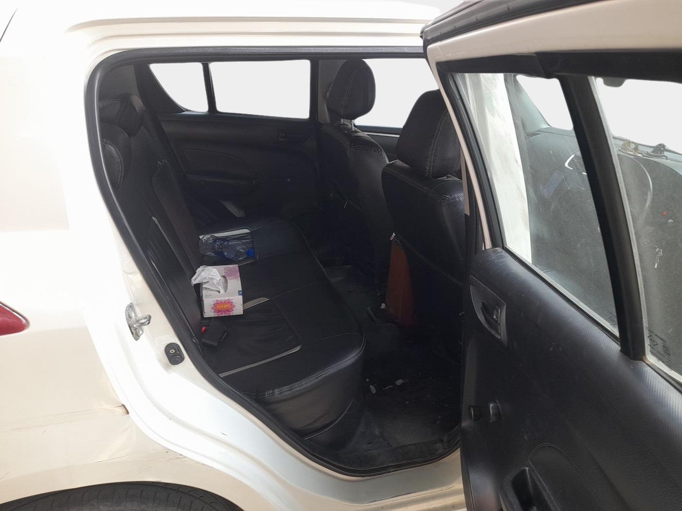 2015 Maruti Swift LDI, Diesel, Manual, 1,02,480 km, interior