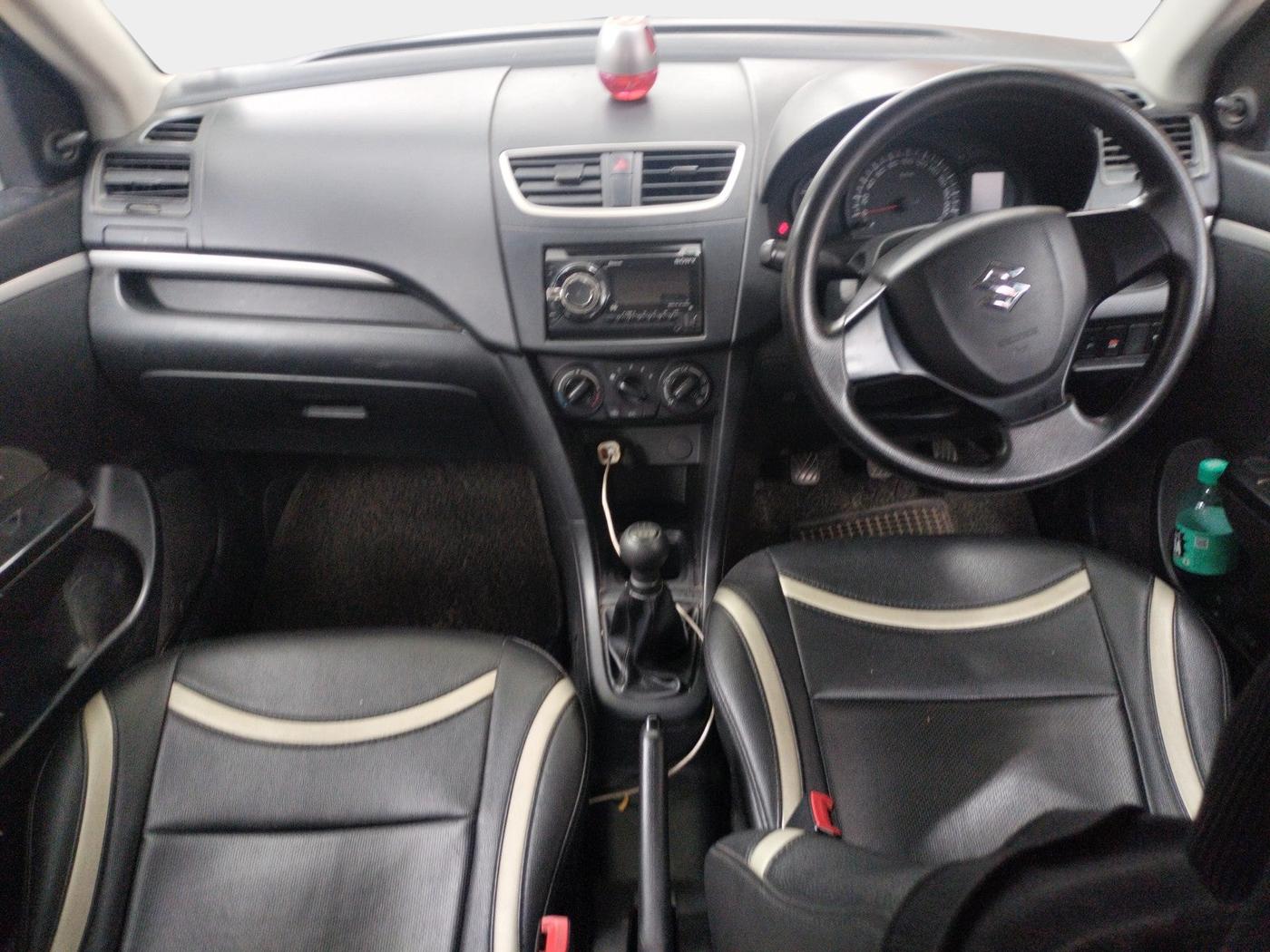 2017 Maruti Swift LXI (O), Petrol, Manual, 69,426 km, interior