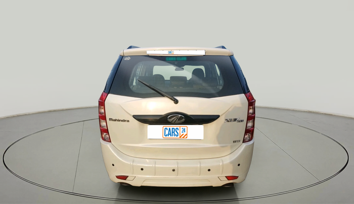 2016 Mahindra XUV500 W4, Diesel, Manual, 63,863 km, exterior