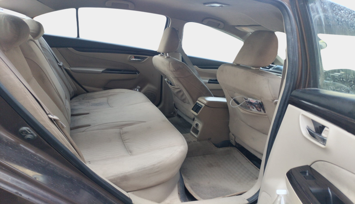 2016 Maruti Ciaz VDI+ SHVS, Diesel, Manual, 1,11,987 km, interior